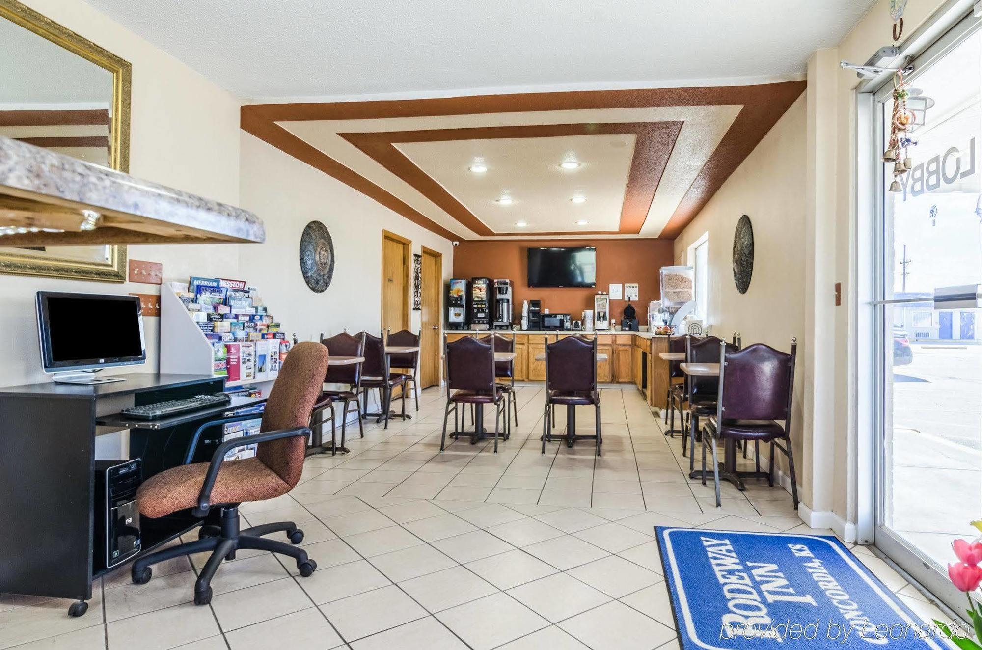 Rodeway Inn Конкордия Экстерьер фото