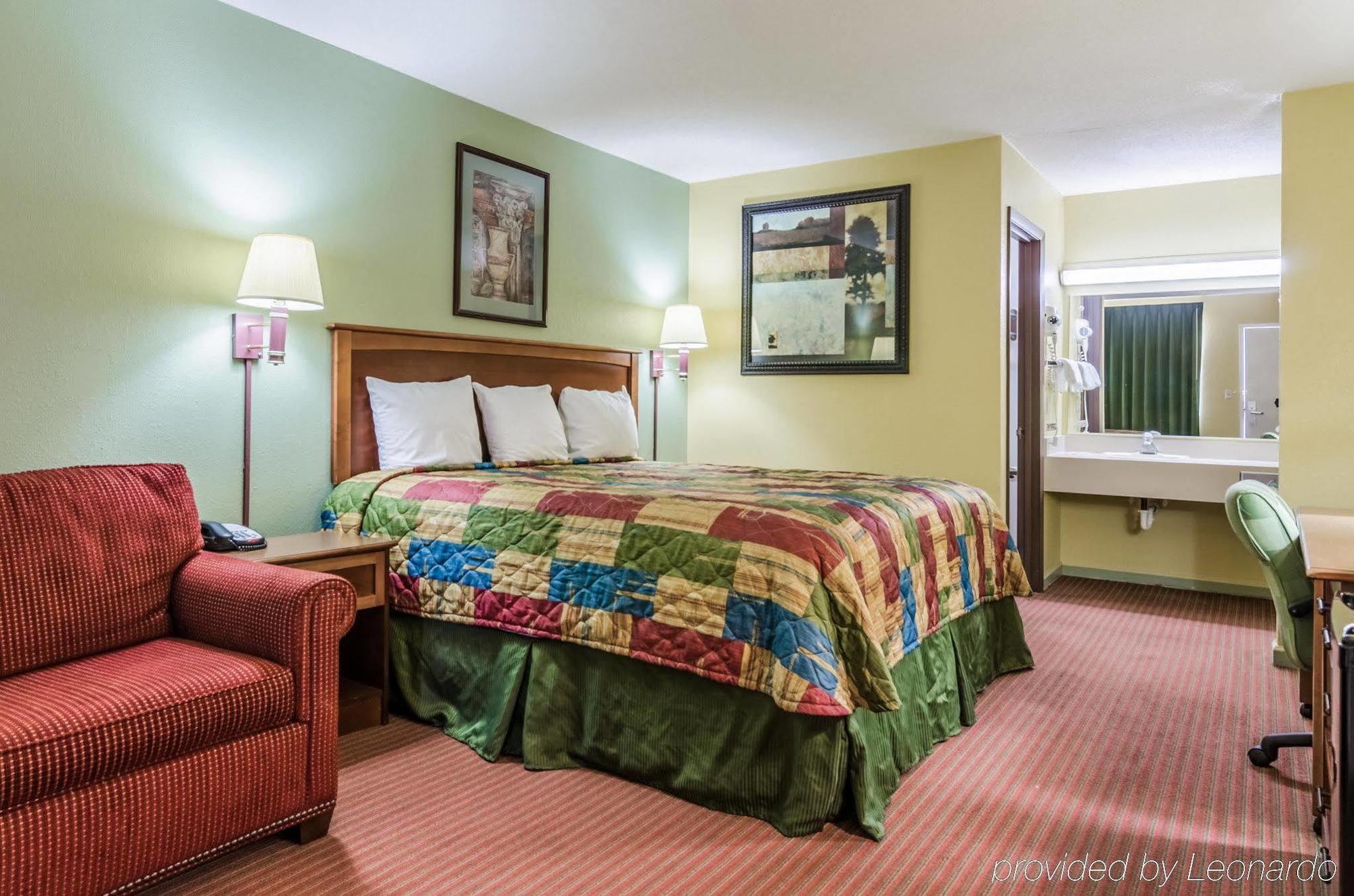 Rodeway Inn Конкордия Экстерьер фото