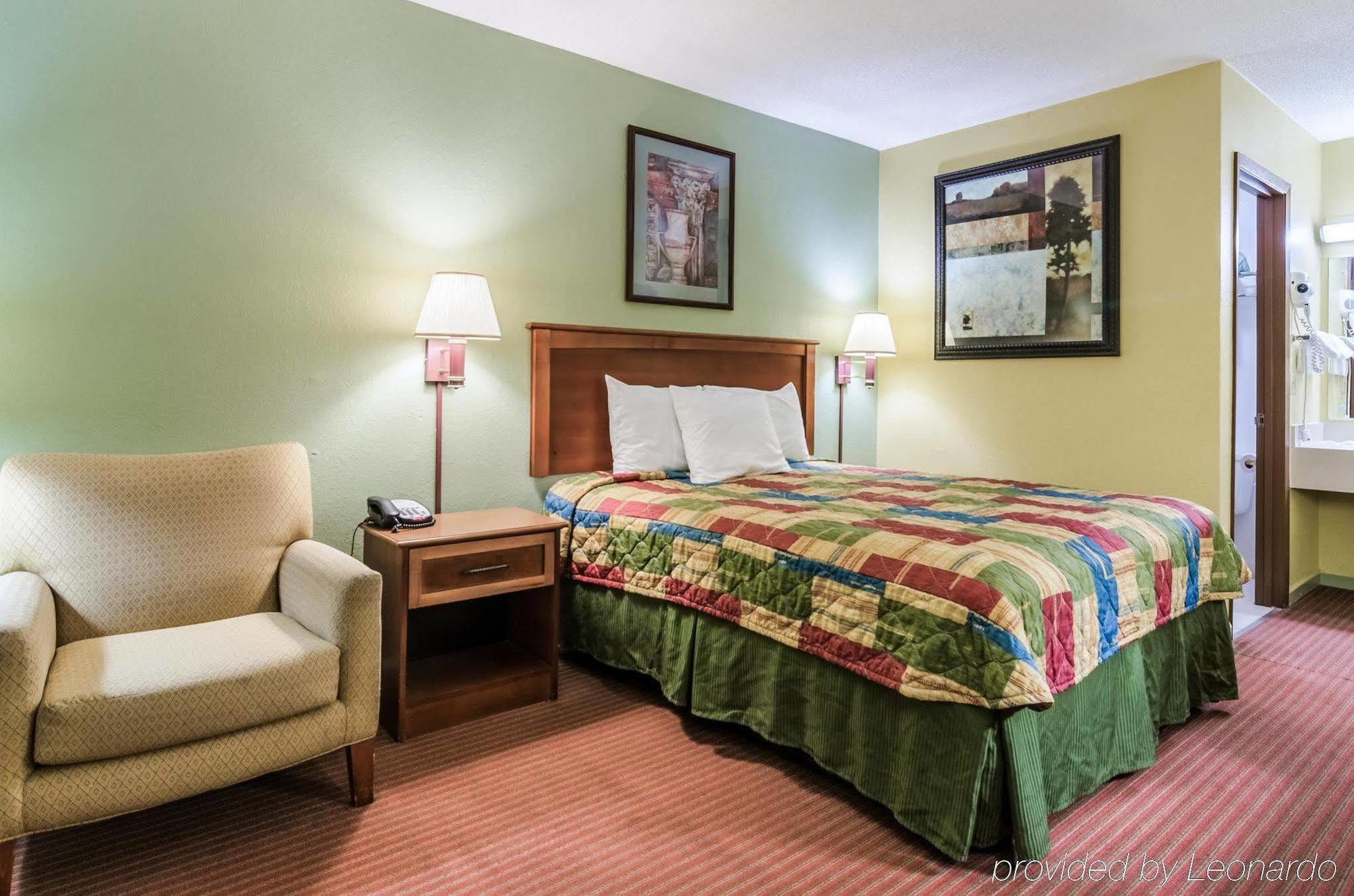 Rodeway Inn Конкордия Экстерьер фото