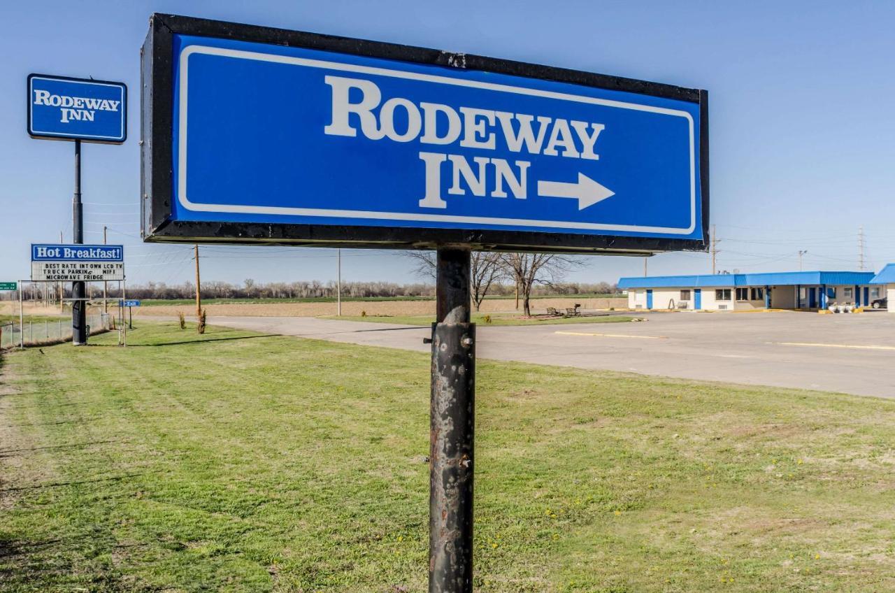 Rodeway Inn Конкордия Экстерьер фото